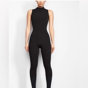 SKIMS All IN ONE MOCK NECK BODYSUIT